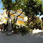 Delibera 3* ואראצה