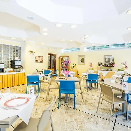 Hotel Delibera Varazze