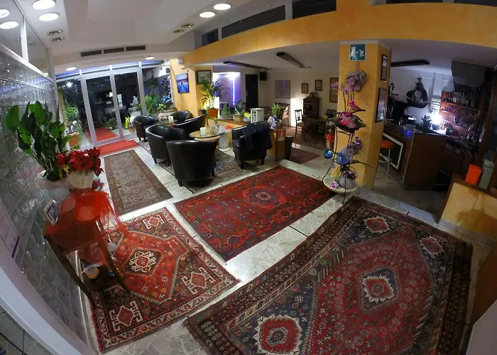 Delibera Hotel Varraze