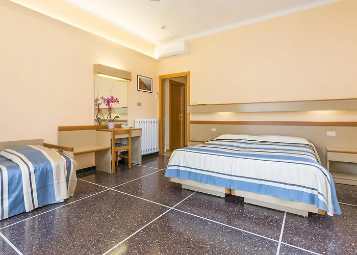 Hotel Delibera Varazze
